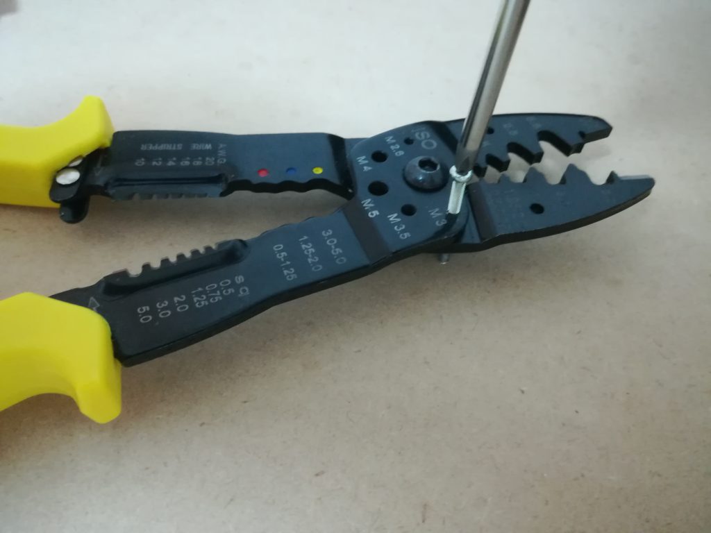 安定化電源の自作(秋月の安定化電源キット利用)|竹のしんのテック日記 | 竹のしんのテック日記